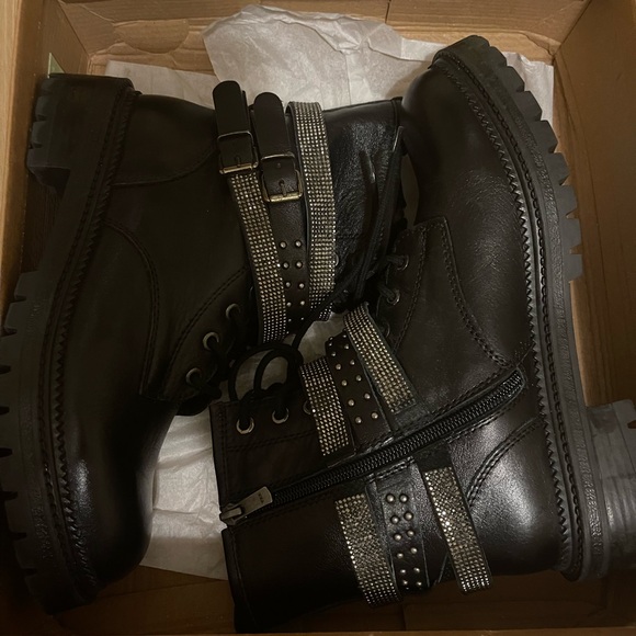 Steve Madden Black Combat Boots with zipper/lace-up with rhinestones. - Picture 15 of 15